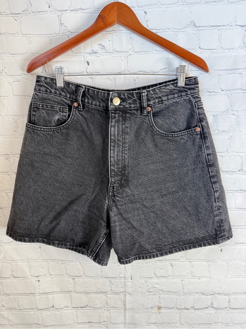 Zara Vintage Black Wash Denim Shorts Size10